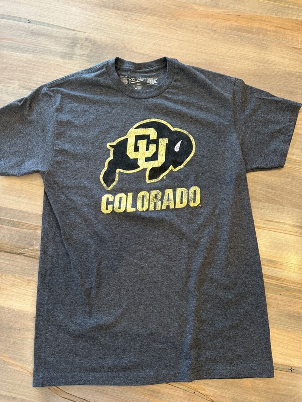 Colorado Buffaloes Heather Dark Gray Graphic Tee